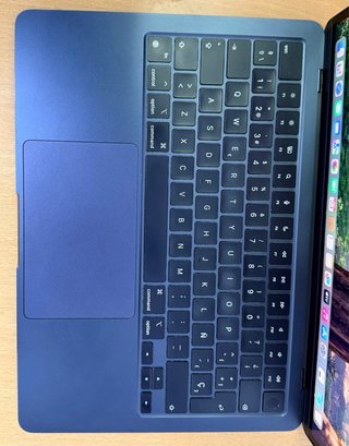 MacBook Air M2 Azul marino