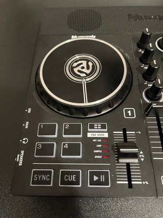 Numark Party Mix DJ Controller