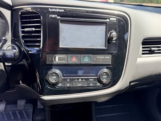Mitsubishi Outlander 2015