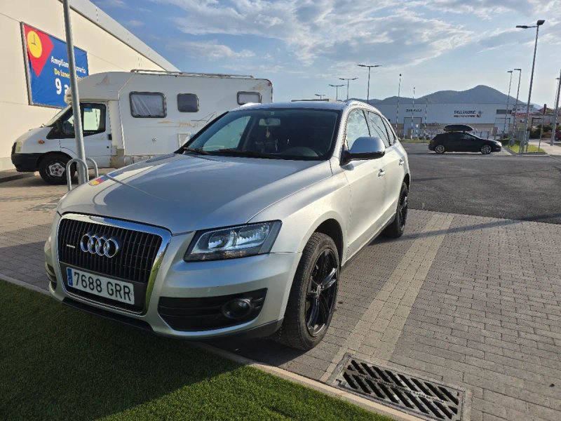 Audi Q5 2010 - foto 1
