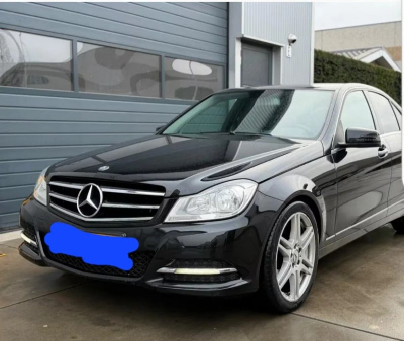 Mercedes-Benz  SL 2012 - foto 1