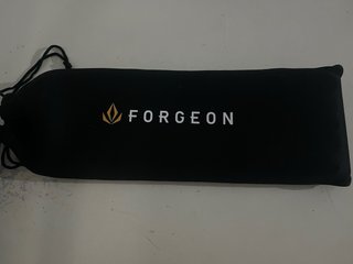 Teclado Gaming Forgeon Clutch 60% RGB