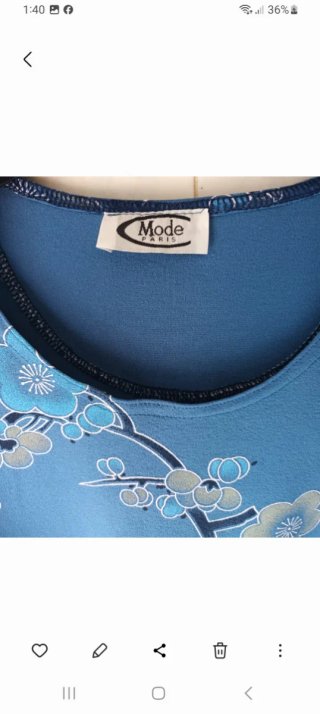 Camiseta azul floral talla XL