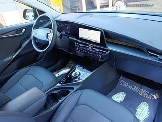 Kia e-Niro Drive (Long Range) 150 kW (204 CV)