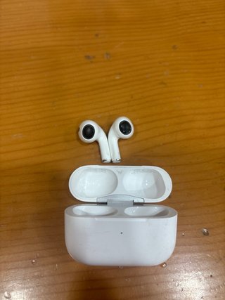 Airpods Pro 2da Gen sin almohadillas