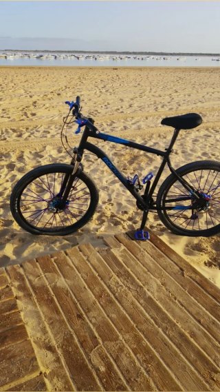 Bici Montaña Negra/Azul con Extras
