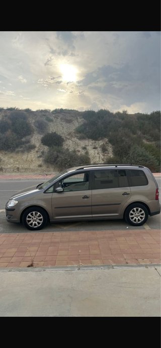 Volkswagen Touran 2010