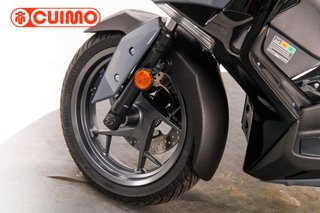 YAMAHA XMAX 125 TECH MAX