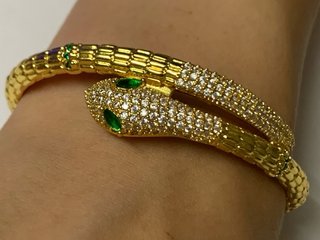 Pulsera Serpiente Dorada con Circonitas Verdes