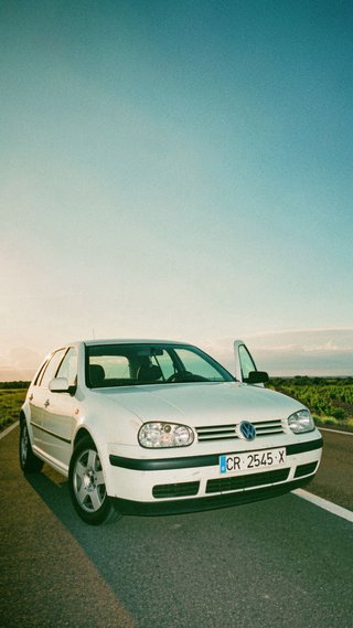 Volkswagen Golf 2000