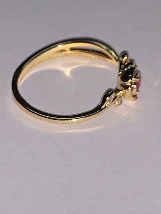 Anillo Pandora Dorado con Rosa y Circonitas
