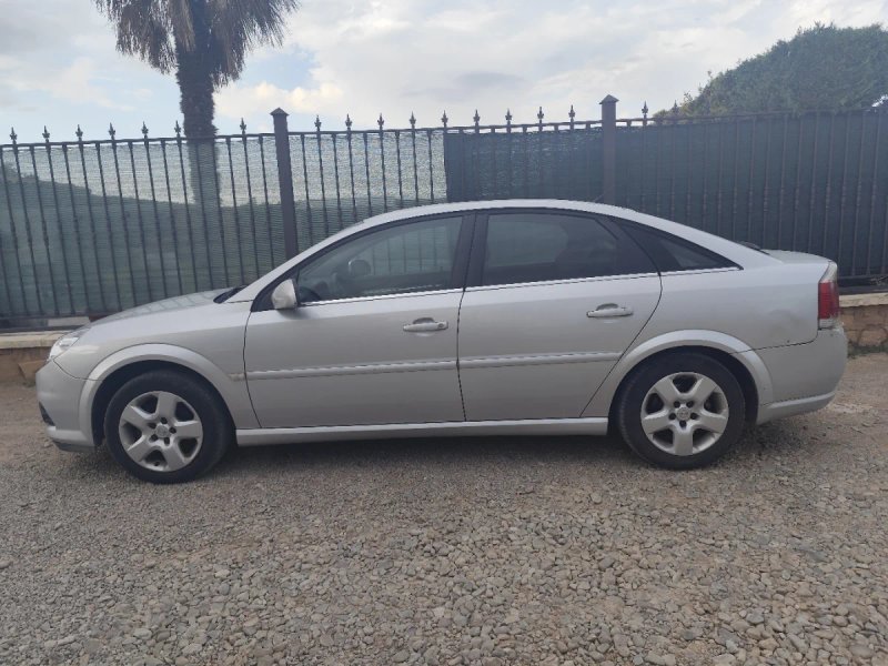 Opel Vectra 2006 - foto 1
