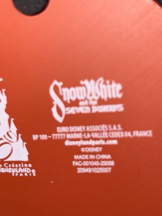 Figura Blancanieves y Gruñón