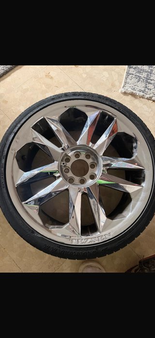 4 Llantas Tezzen 215/35 ZR18 84W