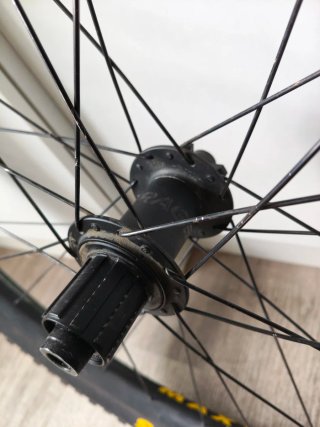 Rueda trasera Bontrager Line Comp 30 29" 12x148