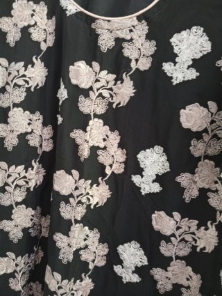 Vestido Chiffon Preto com Flores