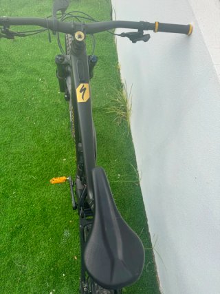 Specialized Turbo Levo 2024