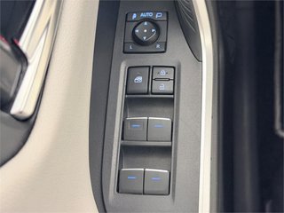 TOYOTA RAV4 5P Luxury 220H e-CVT (4x2)
