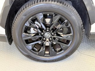 TOYOTA RAV4 5P Style 220H e-CVT (AWD-i)