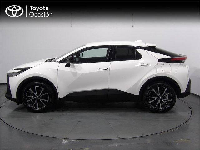 TOYOTA C-HR 2.0 220PH Advance