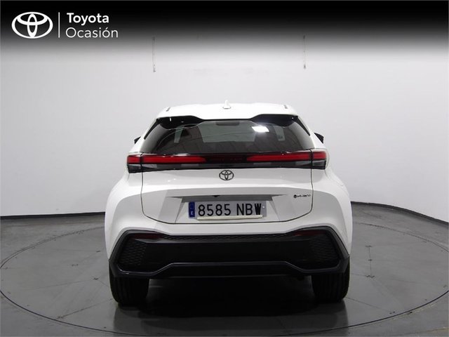 TOYOTA C-HR 2.0 220PH Advance