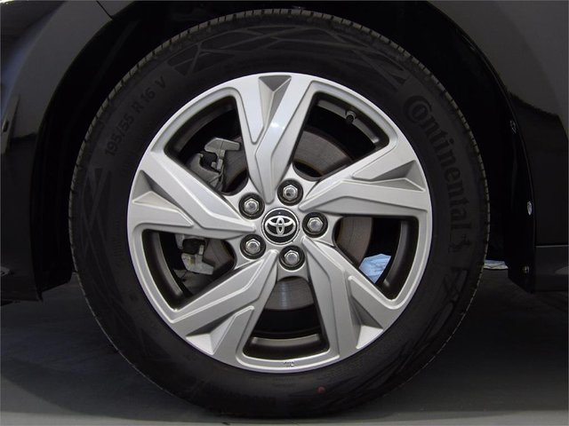 TOYOTA Yaris 1.5 120H Active Plus