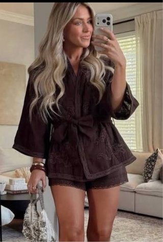 Conjunto Zara Kimono Bordado XS-S y Shorts XS