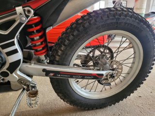 Beta Rev 3 2006 Trial Moto