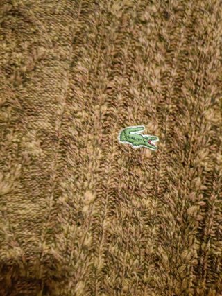 Jersey Lana Cardada LACOSTE Marrón.