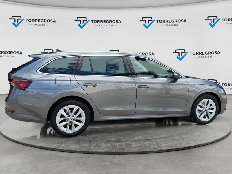 Škoda Octavia 2022, foto 6