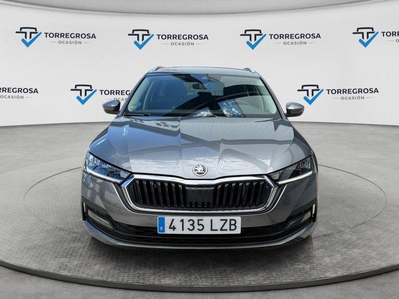Škoda Octavia 2022, foto 8
