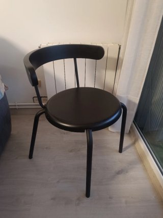 4 Sillas IKEA YNGVAR Negras apilables