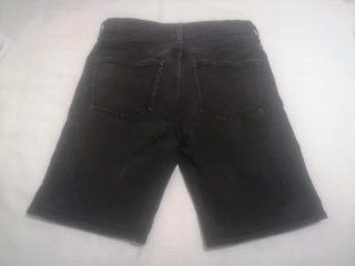 Bermudas COS negras