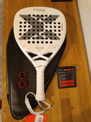 Nox AT10 Genius 12K Aluminio Tapia 2026