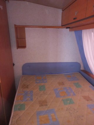 Caravana con documentación francesa