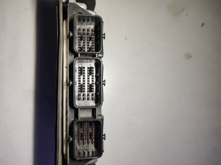 Peugeot 320 0281012465 centralita 207 1.6 hdi mt