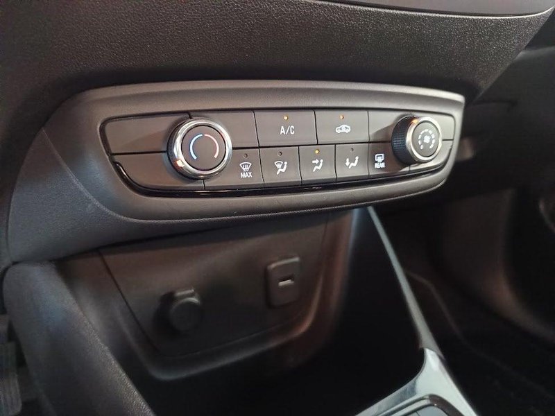 Opel Crossland 1.5D Edition 2022, foto 18