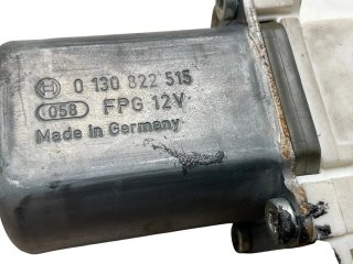 Motor elevalunas BMW 0130822515