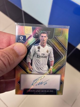 Cristiano Ronaldo Real Madrid firma PREGUNTAD