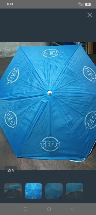 Sombrilla azul para playa o jardín