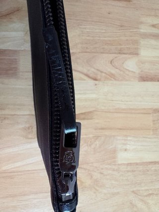 Bolso Pouch Piel Negro Massimo Dutti