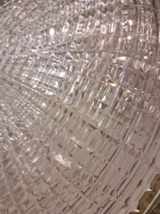 Lámpara de techo antigua dorada y cristal