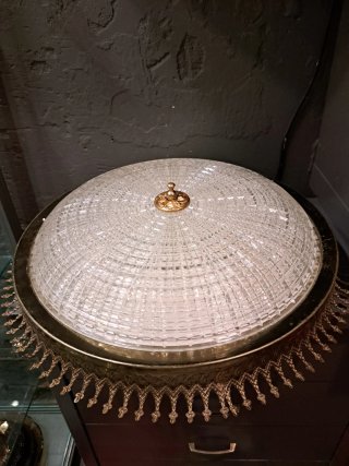 Lámpara de techo antigua dorada y cristal