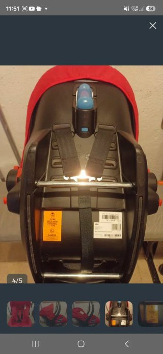 Silla de coche para bebé roja