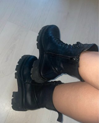 Anfibi neri chunky platform con zip