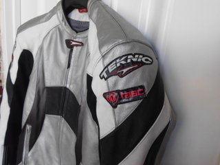 chaqueta de cuero teknic de moto talla 52 L