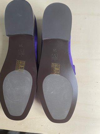 Mocasines Bibi Lou Morados con Hebilla Dorada