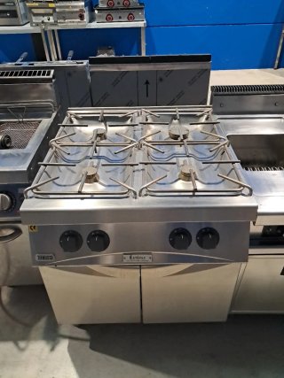 Cocina a gas Zanussi 4 fuegos
