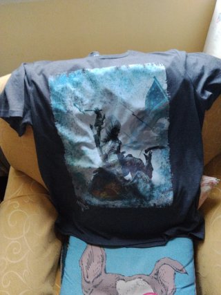 Camiseta Assassin's Creed III Gris