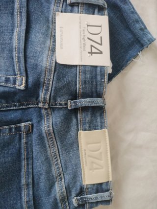Pantalón vaquero Stradivarius Talla 34 a estrenar